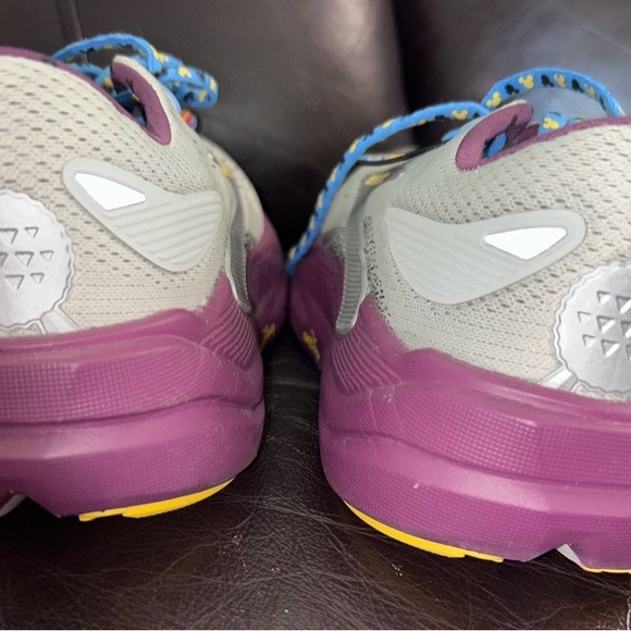 Brooks RunDisney Women's Running Shoes - Purple and Gray - Picture 2 of 6